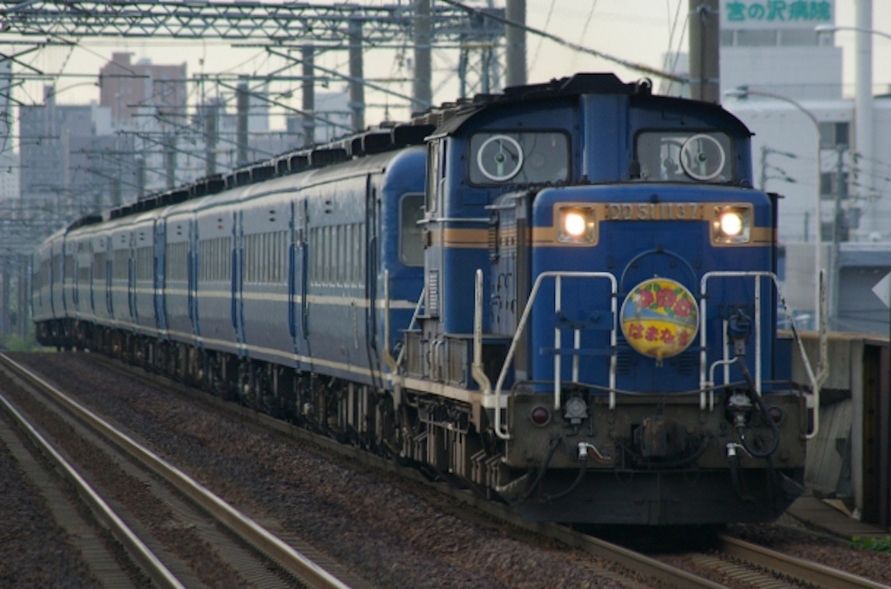 稲積公園駅 上り小樽方面列車 鉄道撮影地ログ 鉄ログ